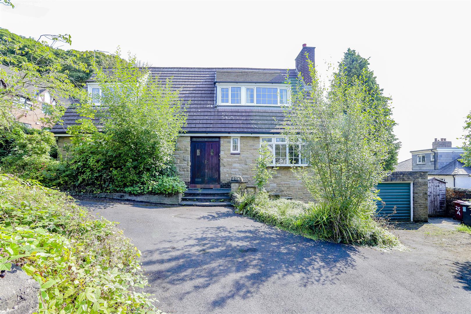 3 Bed Detached House For Sale - Main Image